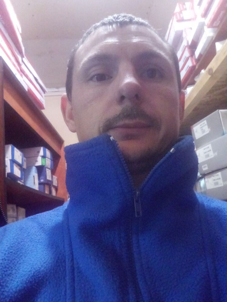  48172652  , 40 ,    