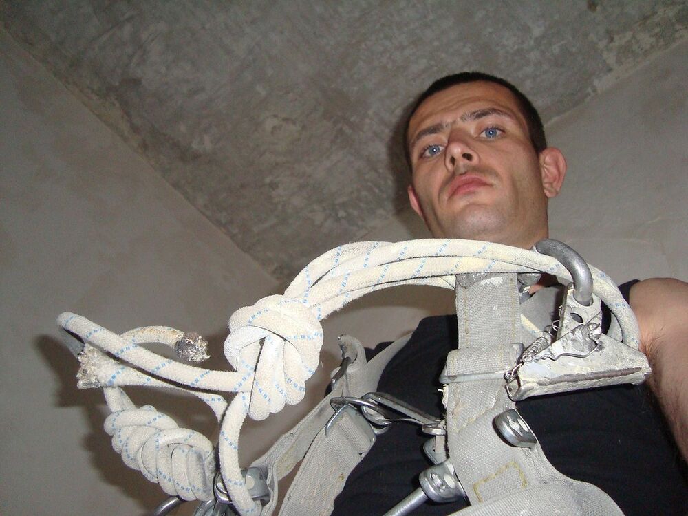  ,   Dima, 36 ,  