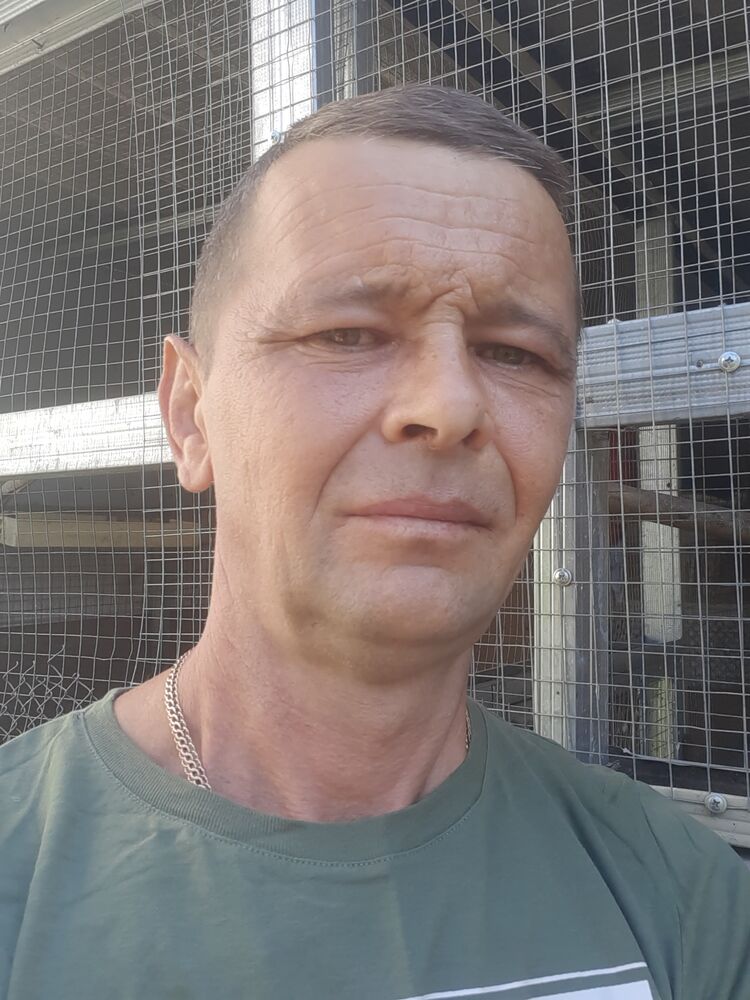  40835202  , 45 ,    