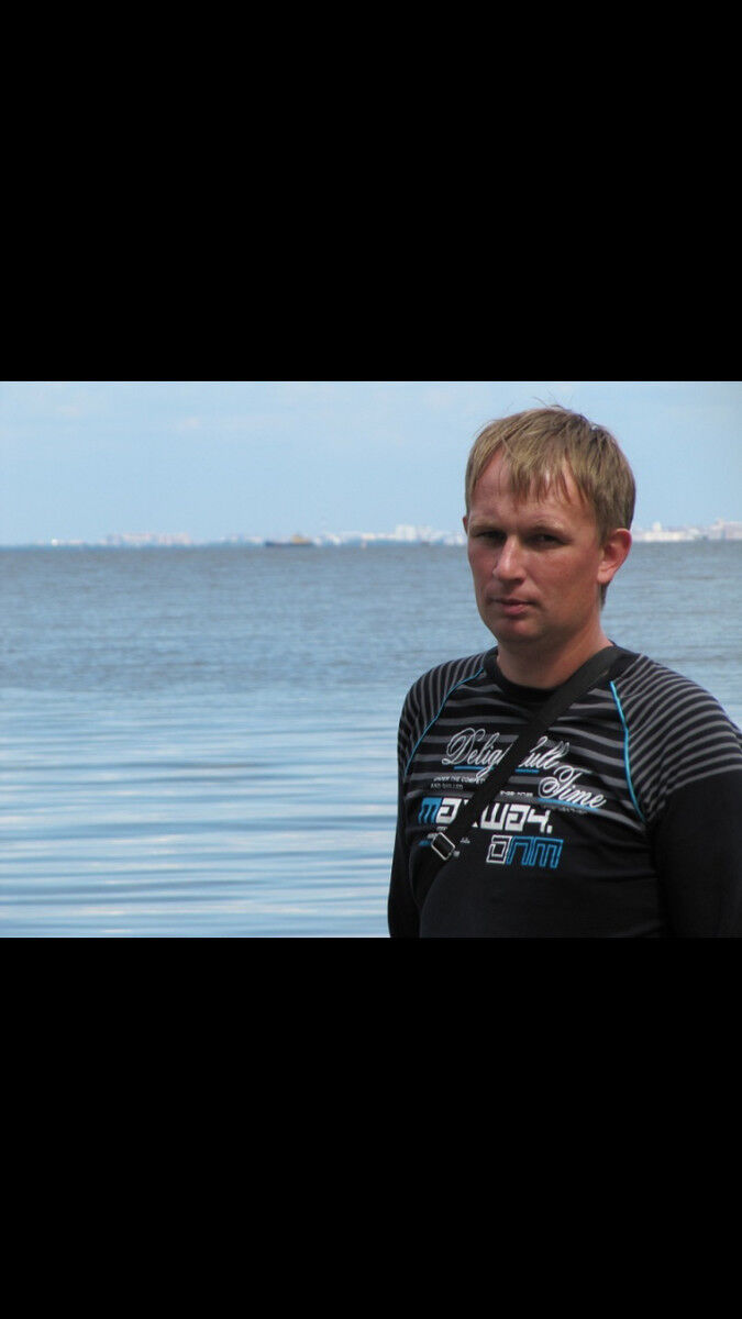  18786542  Vovan, 44 ,    