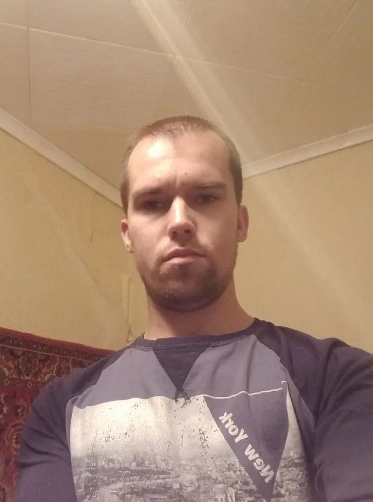  47930332  , 32 ,    