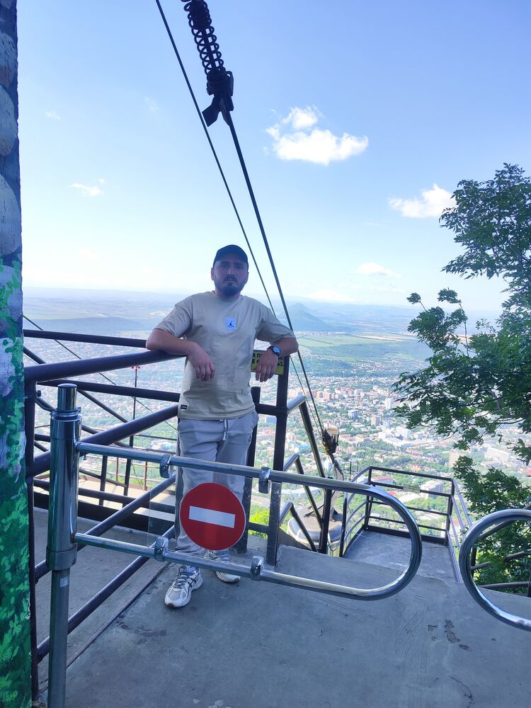  ,   RUSLAN, 30 ,   ,   