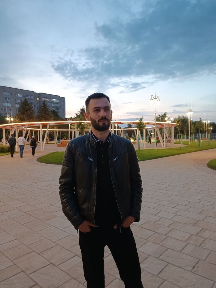  ,   Rocky, 35 ,   ,   