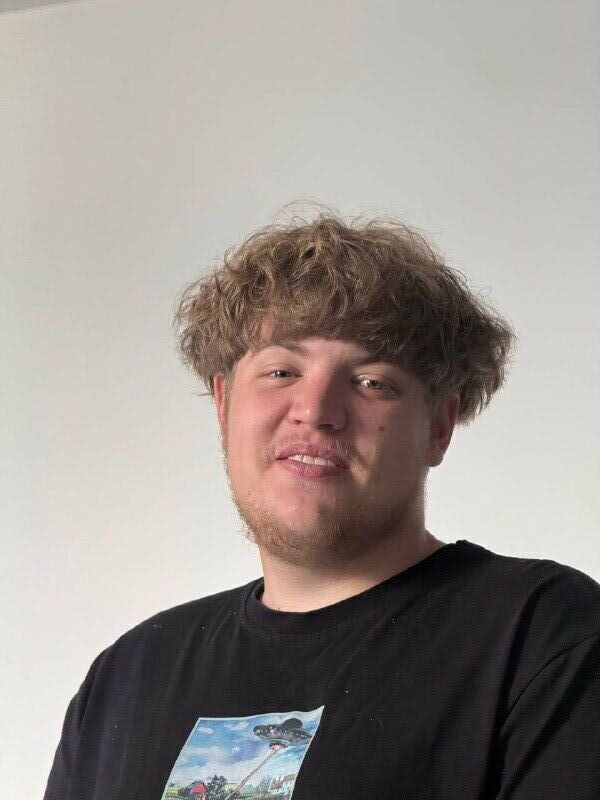  54457252  , 21 ,    -