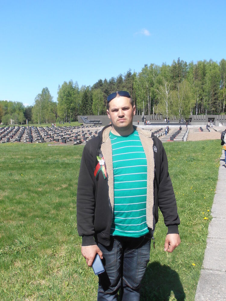  ,   Jurii, 40 ,   