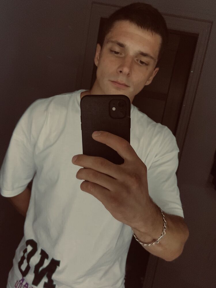  38932762  , 27 ,    