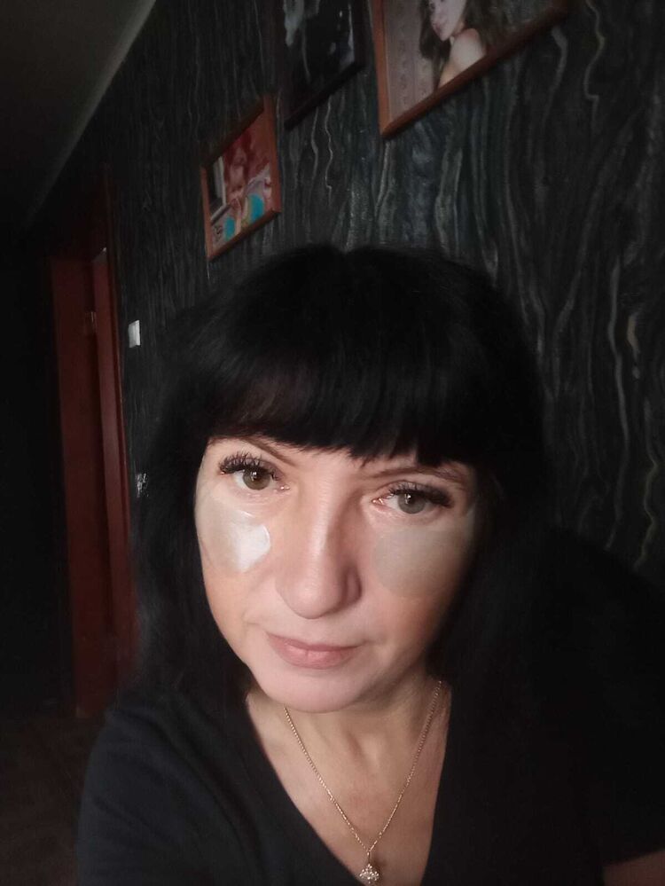  45678162  , 42 ,    
