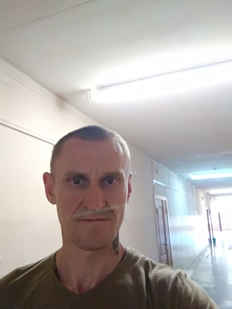  48936352  , 43 ,    