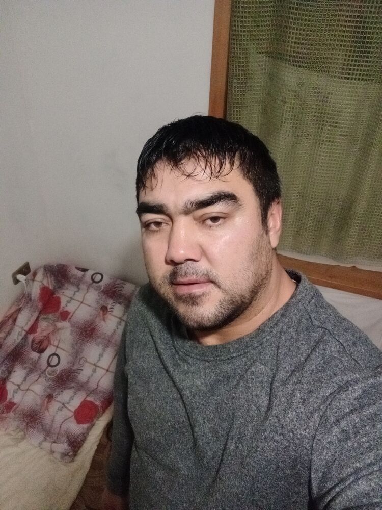  42760162  Anvar, 40 ,    -