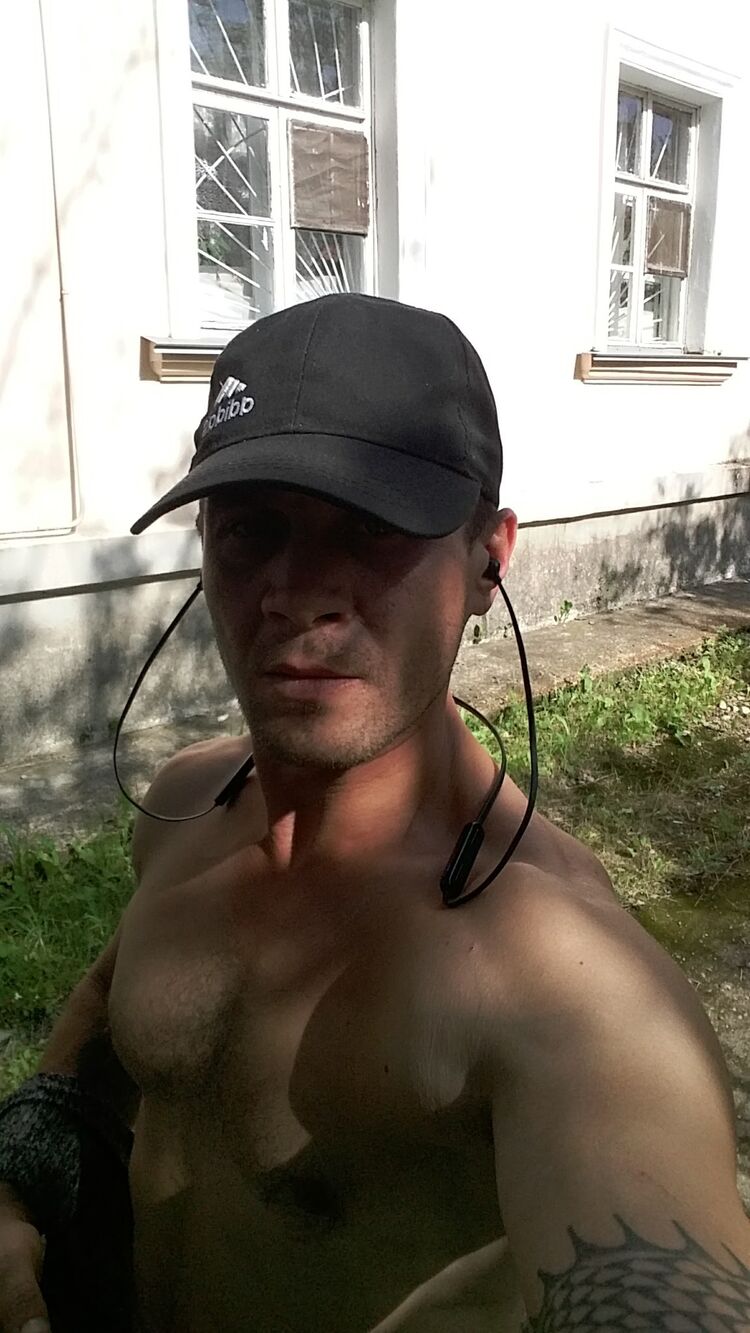  ,   Dmitry, 43 ,   ,   , c 