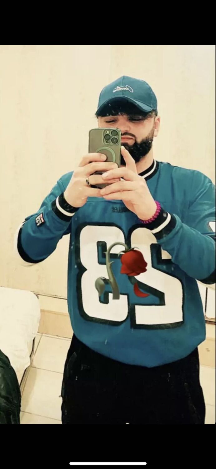  ,   Boss, 27 ,   ,   