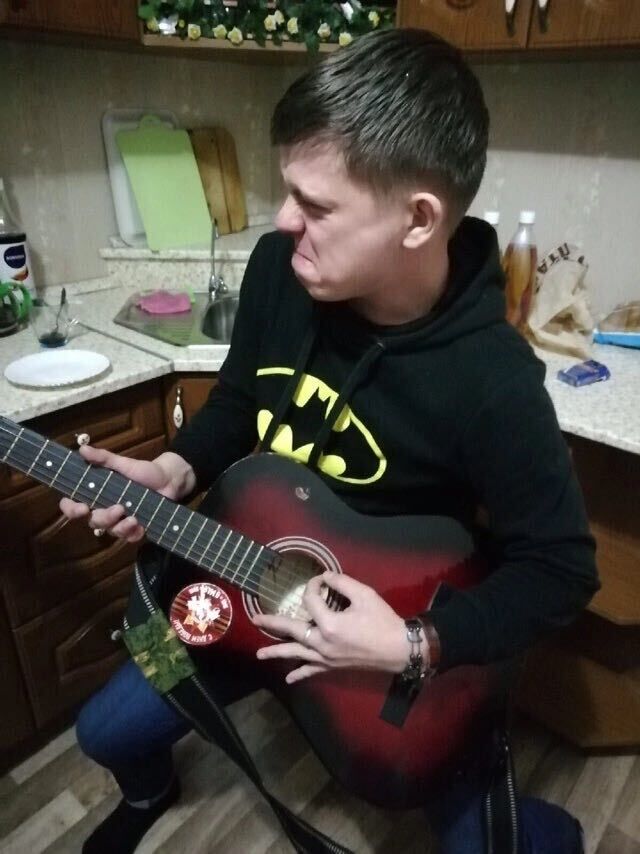  52051632  , 32 ,    