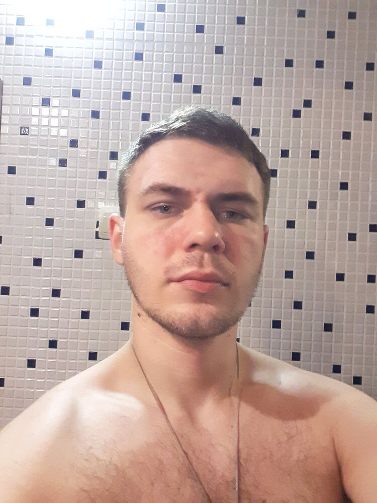  ,   Ruslan, 25 ,  