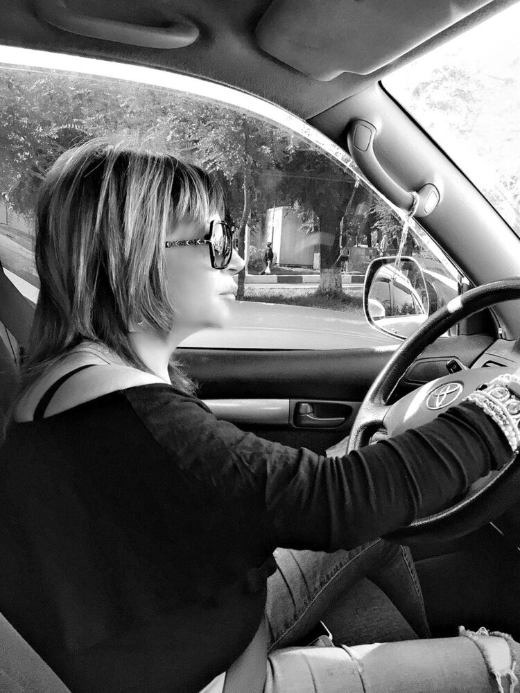  ,   Karolina, 51 ,   ,   , c 