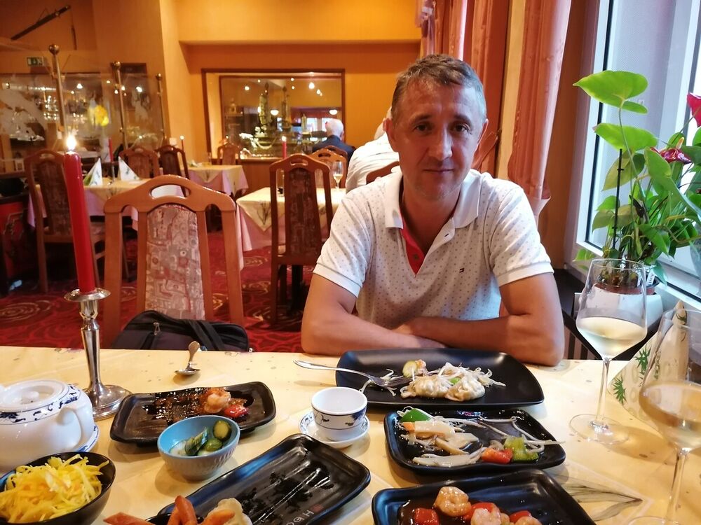  ,   Vladimir, 49 ,   c , 