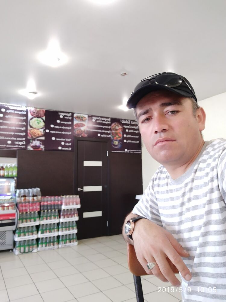  19178322  Abdumalik, 39 ,    