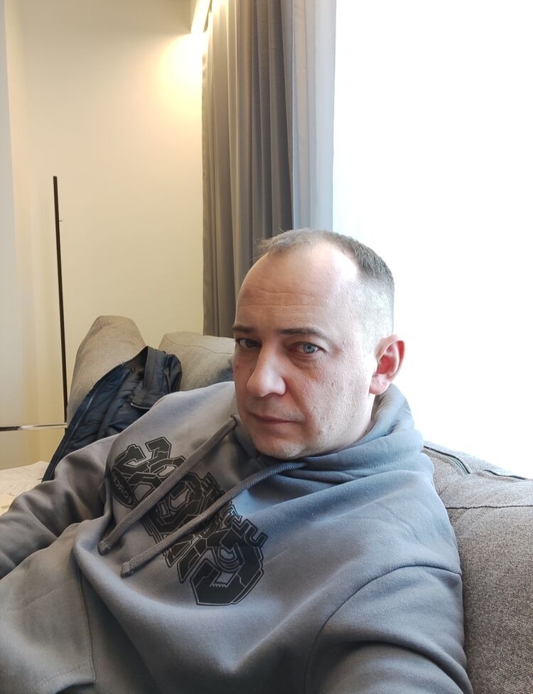  -,   , 42 ,   ,   