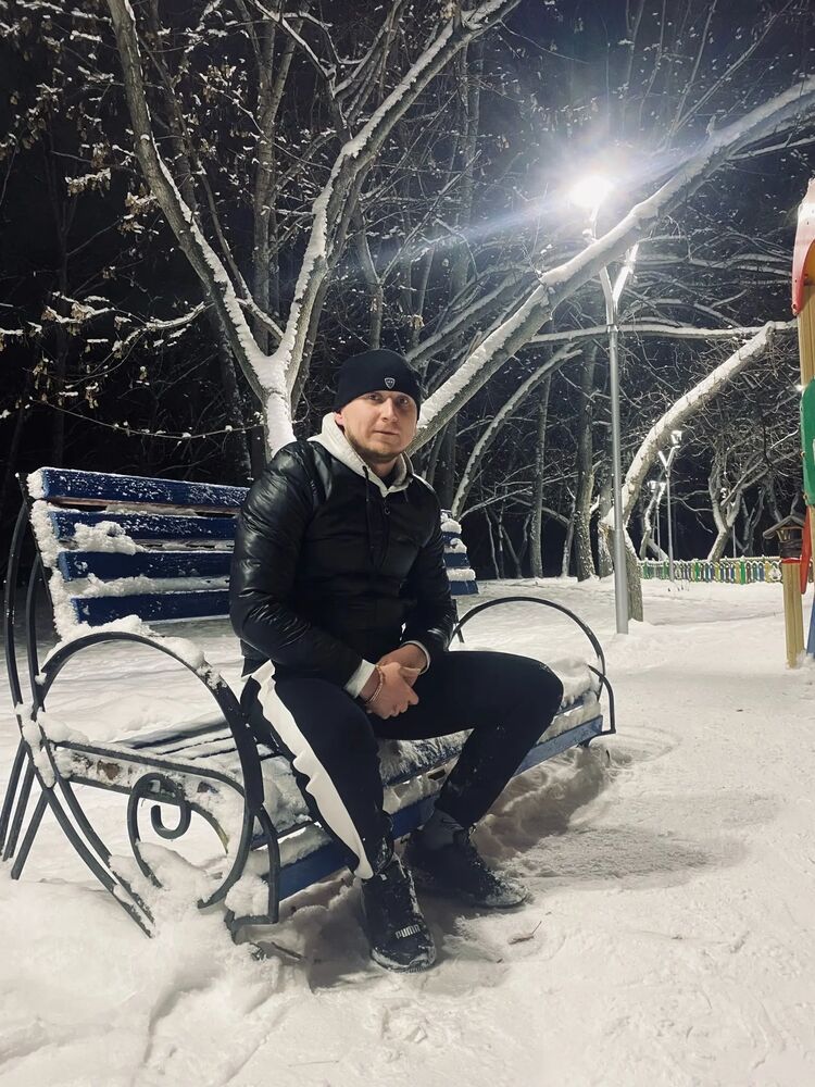  ,   Ivan, 32 ,   ,   , c 