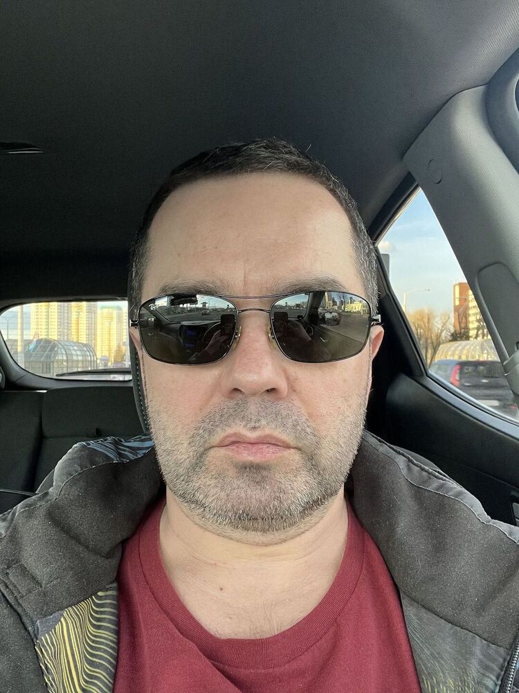  ,   Sergey, 48 ,   ,   