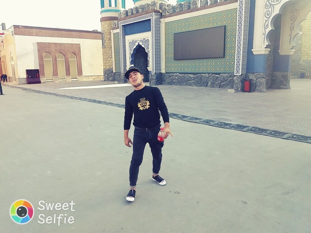  ,   Jurabek, 30 ,     , c 