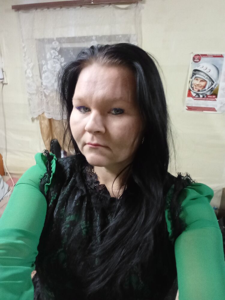  ,   Lyudmila, 32 ,   ,   