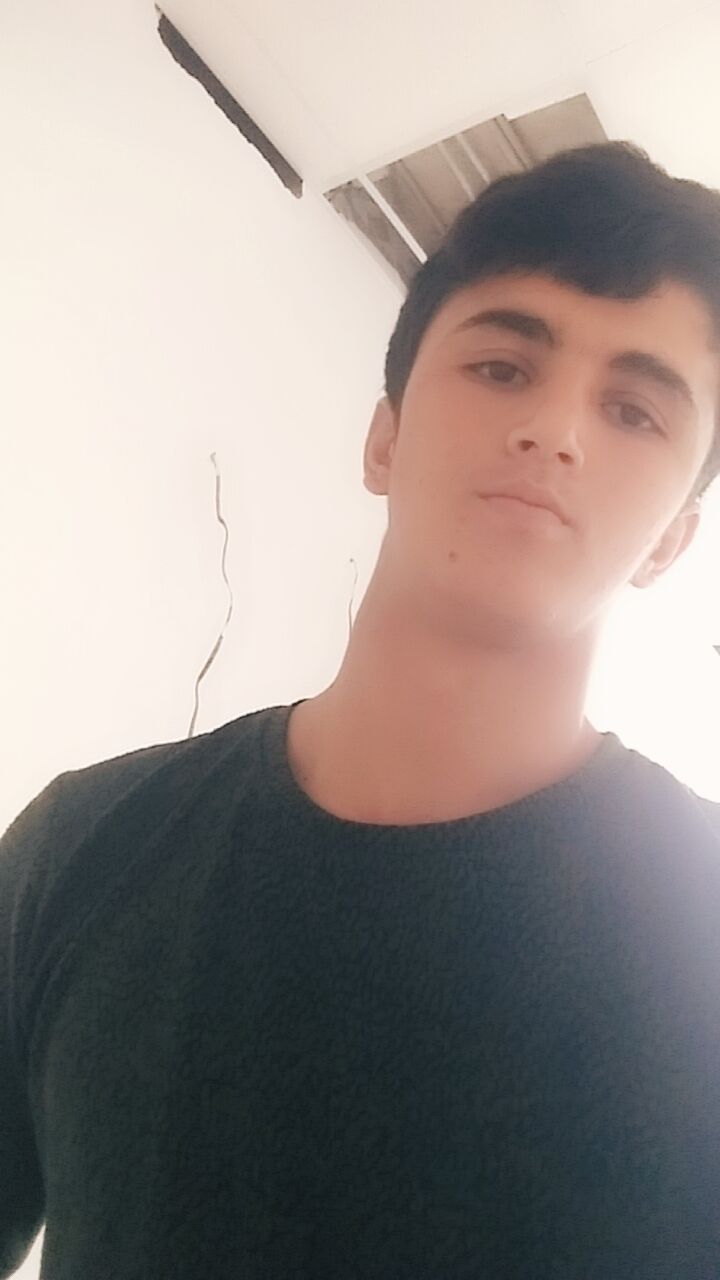  33213512  Unus, 21 ,    