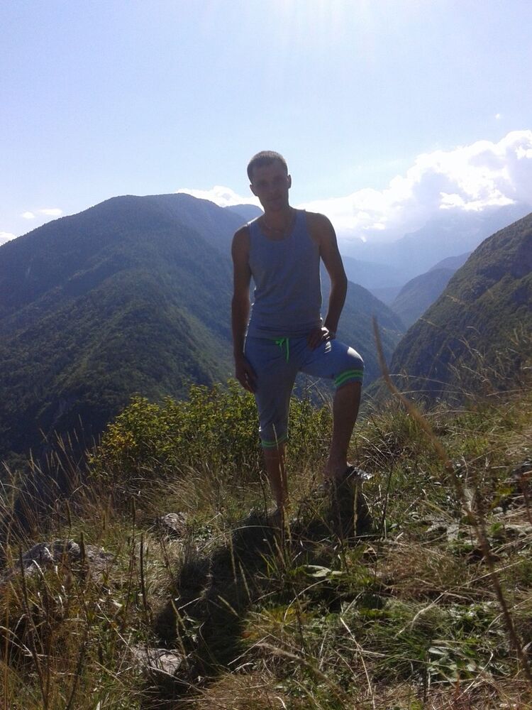  ,   Eugeniu, 37 ,   