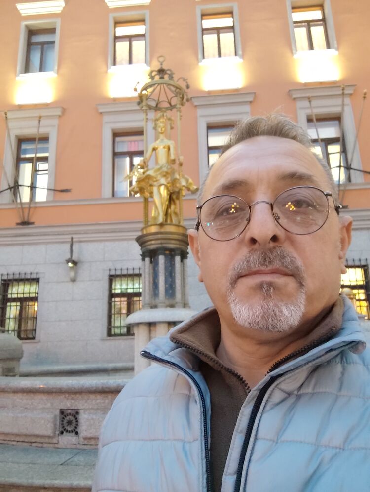 ���� 54846942 ������� Dino, 49 ���, ���� ���������� � �����-����������