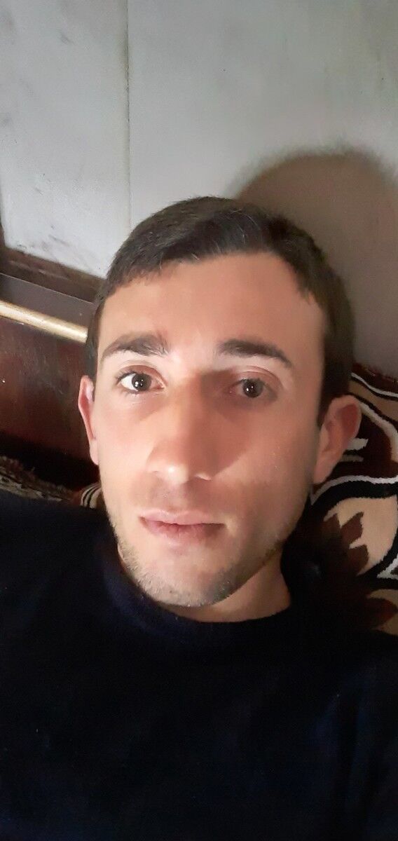  ,   Armen, 28 ,   ,   , c 