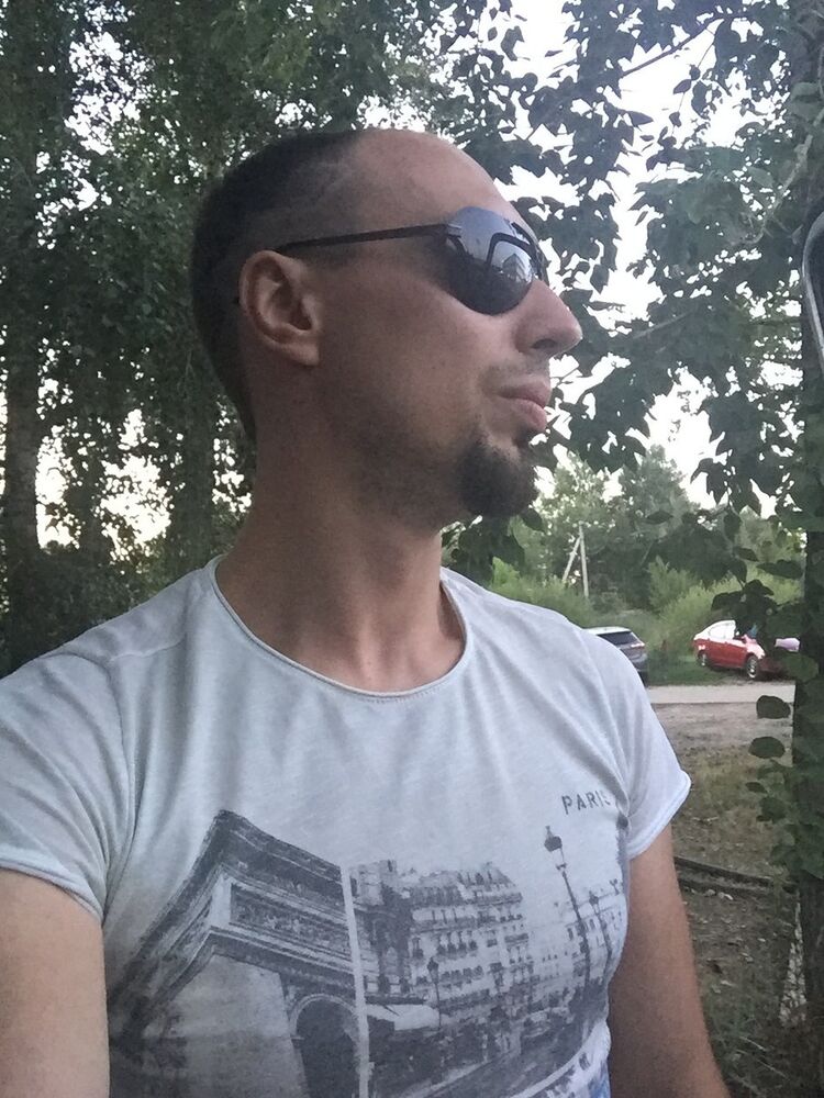  ,   AlexPalec, 41 ,   