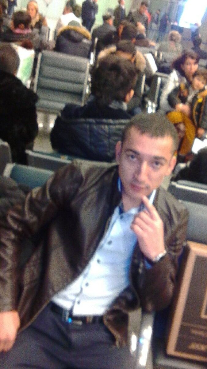  10970612  RUSTAM, 40 ,    