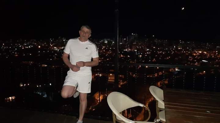  29684772  Irakli, 44 ,    