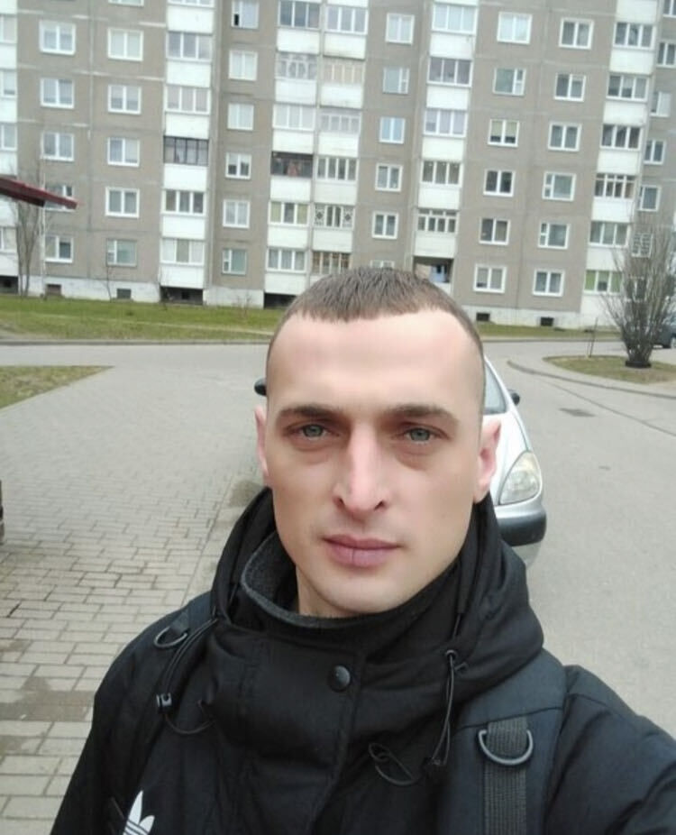  47075982  , 34 ,    