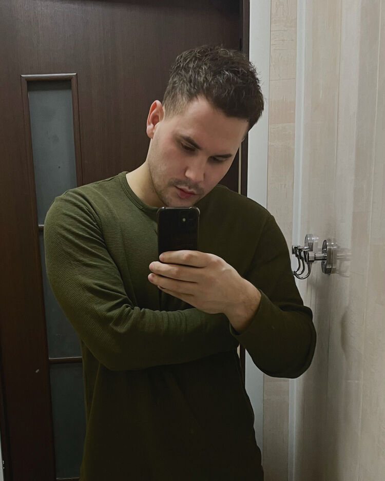  40799142  , 25 ,    