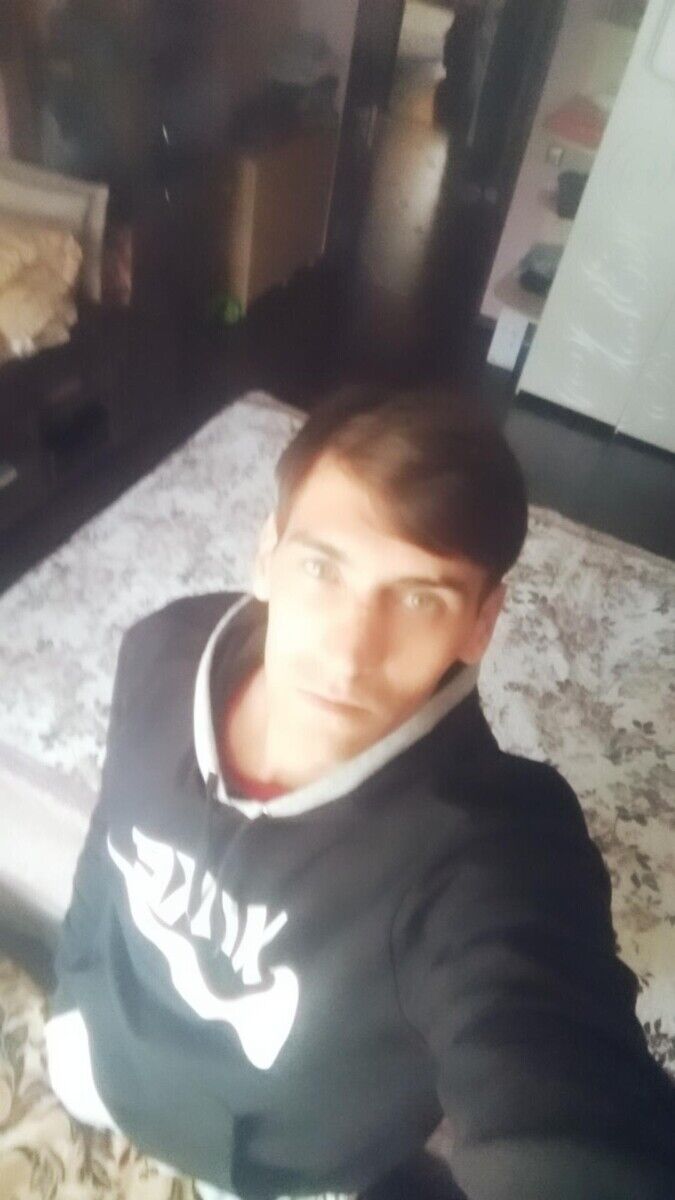  ,   Artem, 36 ,   ,   , c 