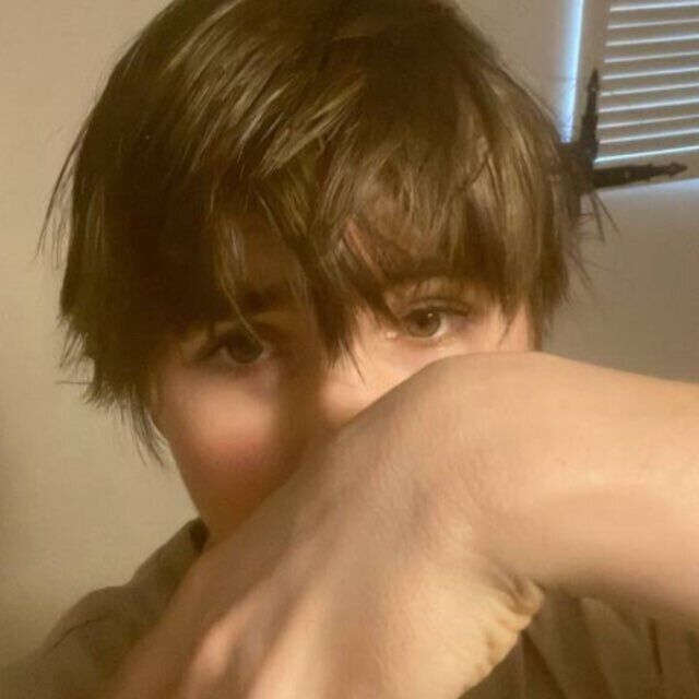  53731432  , 19 ,    Warszawa