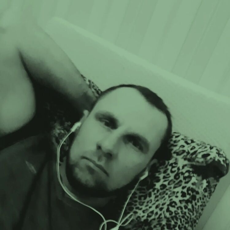  27388082  , 42 ,    