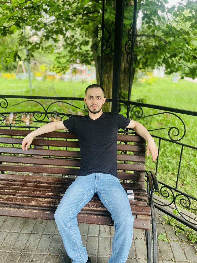  ,   Ruslan, 35 ,   ,   