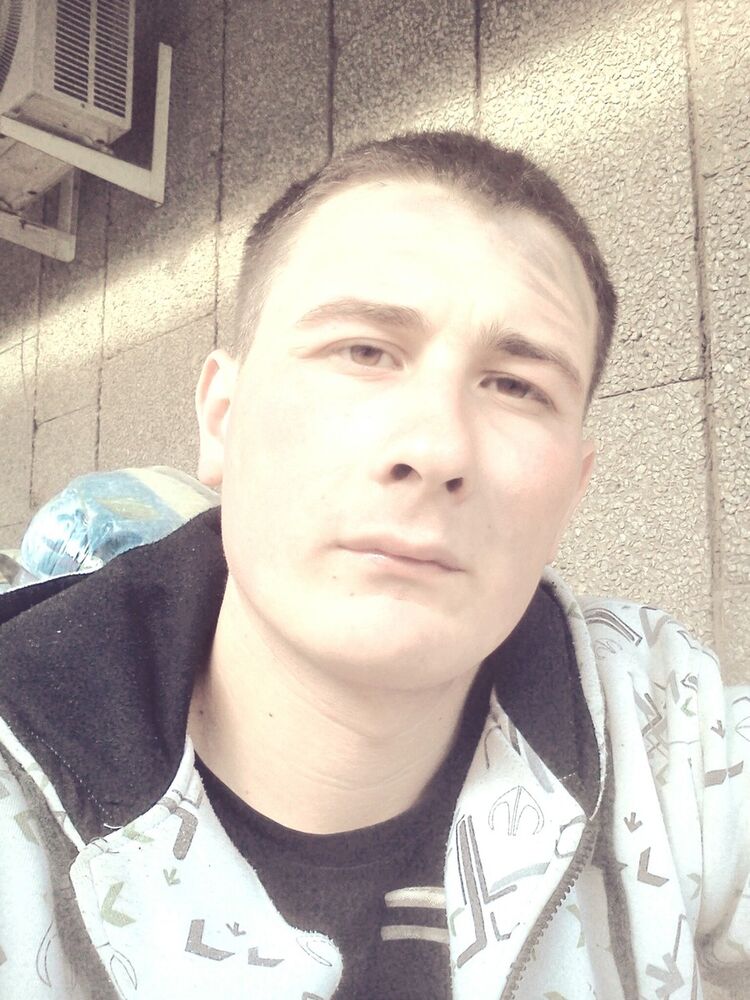  6631972  Alex, 36 ,    