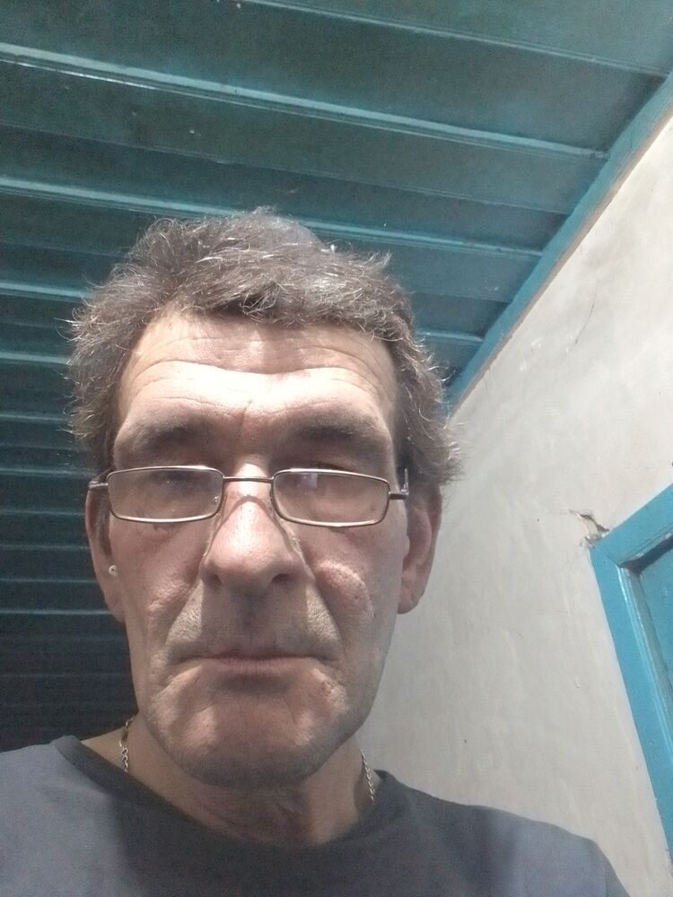  48413162  , 52 ,    -