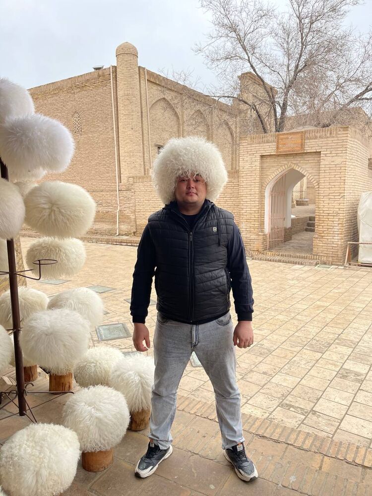  26575682  Edik, 35 ,    