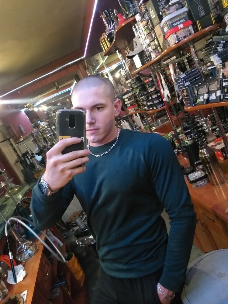  25016562  , 32 ,    