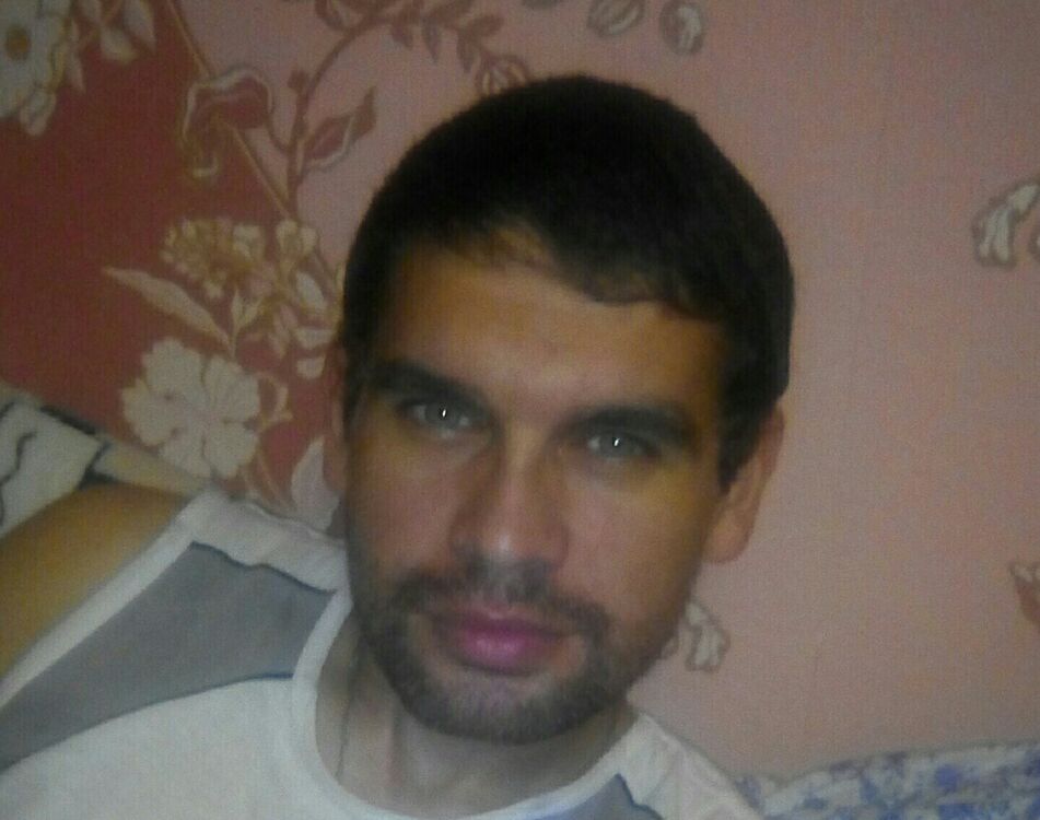  35367002  Robert, 38 ,    