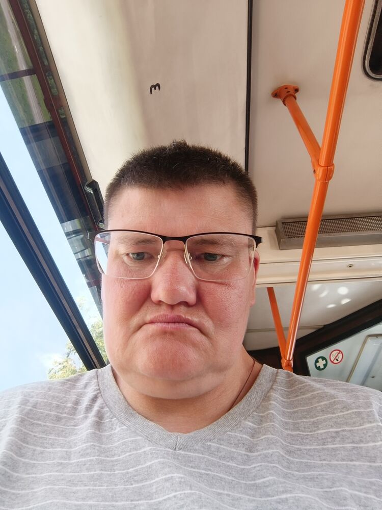  44702662  , 51 ,    