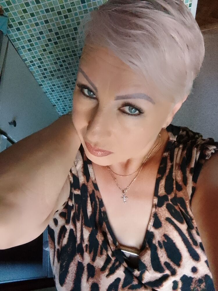  53073612  , 56 ,    