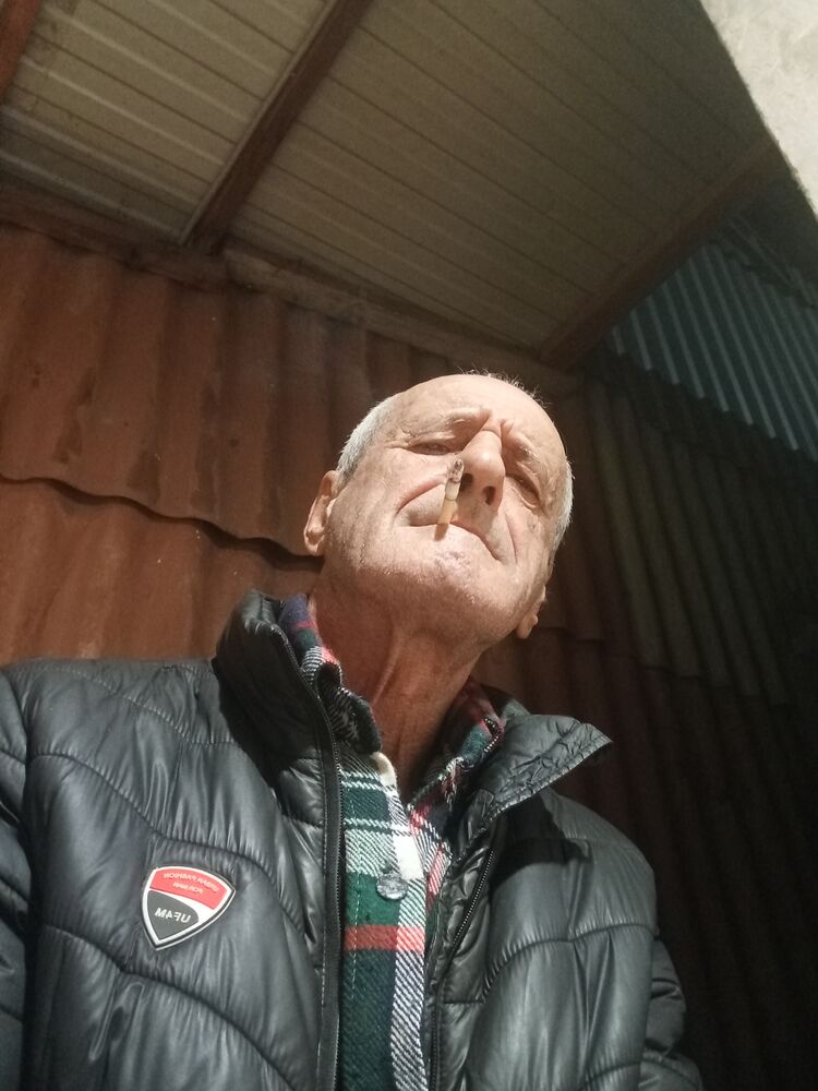  48349552  , 45 ,    