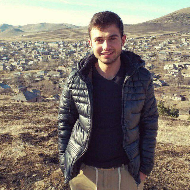  ,   Edgar, 25 ,   ,   