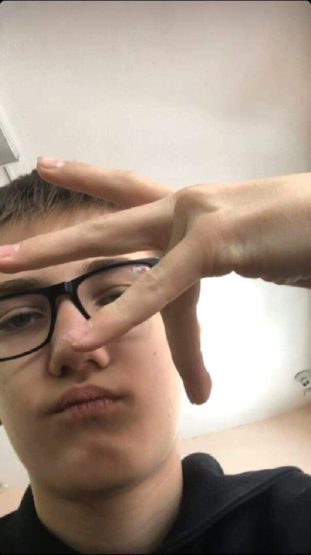  29631802  , 23 ,    