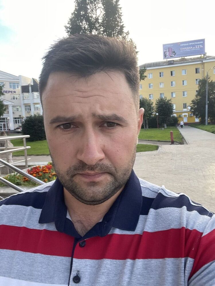  48835222  , 34 ,    