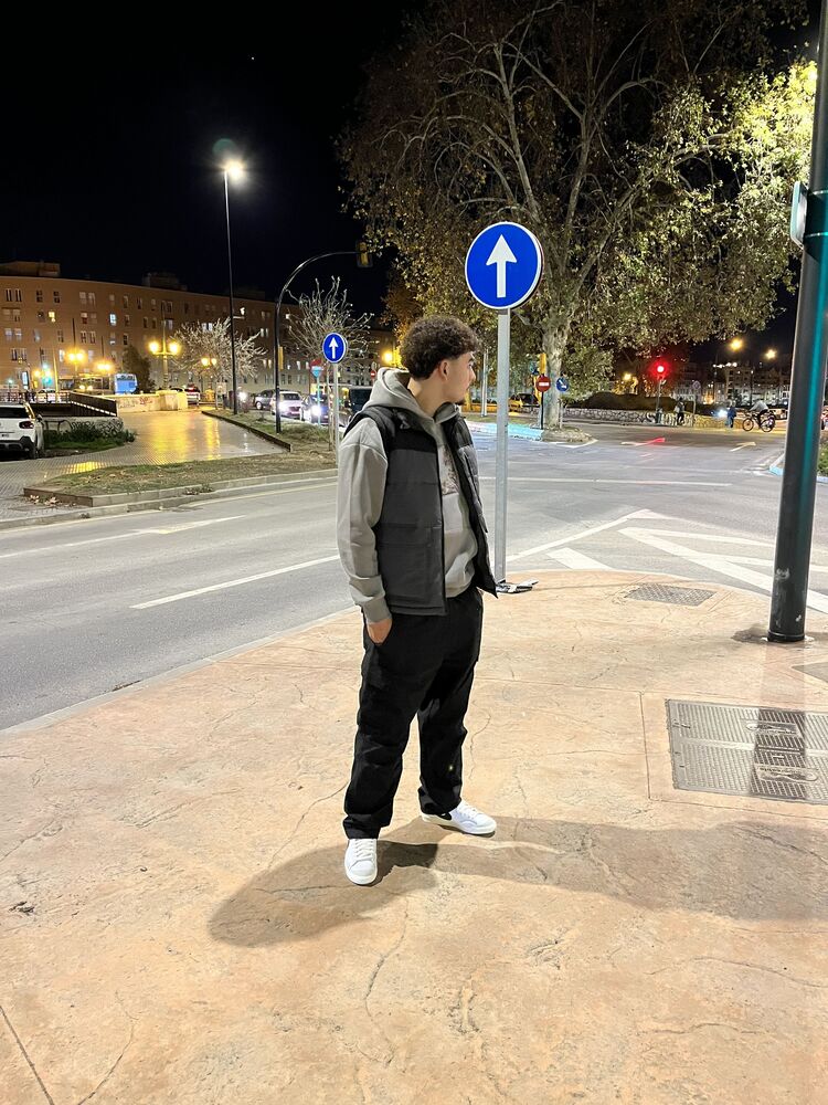  ,   , 24 ,   ,   
